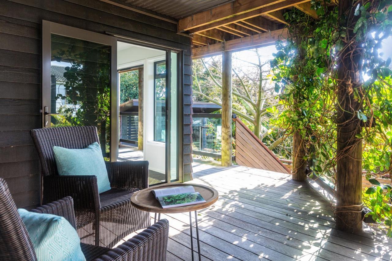 Taonga With Sea Views By Waiheke Unlimited Villa Oneroa Exterior photo